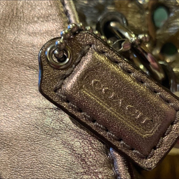 CHRISTMAS SALE! Coach Mini-Bag Crossbody - Picture 2 of 9